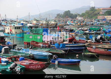 Cheung Chau Island, Hafen, Fischerboote, Hongkong, China, Asien Stockfoto