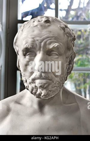 François Auguste René Rodin 1840 - 1917 (wie Auguste Mann bekannt mit der gebrochenen Nase, 1874-1875, Marmor, H 56,8 cm; W. 41,5 cm, D 23,9 cm Rodin) Der französische Bildhauer war, Paris Frankreich Französisch. (Rodins originellsten Arbeiten wich von traditionellen Themen des Mythos und Allegorie, modelliert der menschliche Körper mit Realismus, gefeiert und individuellen Charakter und Körperlichkeit.) Stockfoto