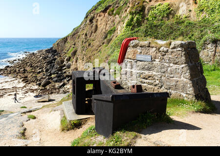 Das Schiff der Winde auf der helling an porthgwarra Cove in Cornwall, England, Großbritannien. Stockfoto