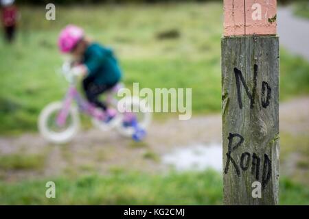 Rimrose Valley Park, Sefton, Liverpool, Merseyside. Peel Ports Vorschlag, eine Straße vom Hafen von Liverpool auf der Autobahn durch den Park zu errichten. Stockfoto