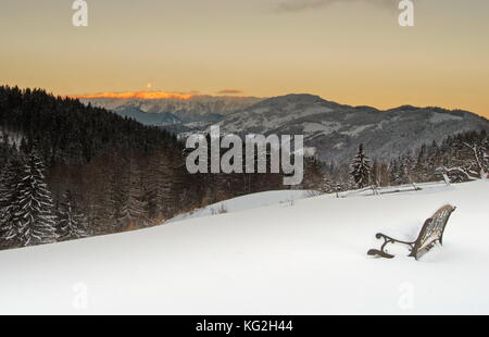 Siebenbürgen Rumänien Landschaft panorama moieciu Brasov Bran Stockfoto