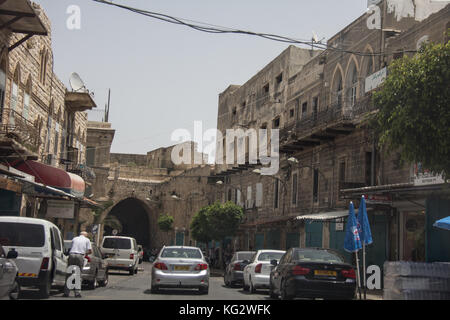 Bahai-gärten in Haifa und Templer Ruinen in Akko, Israel Stockfoto