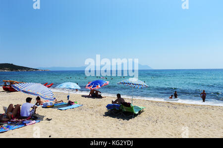 Schöne Strände auf der Halbinsel Sithonia in Chalkidiki, Griechenland. Stockfoto