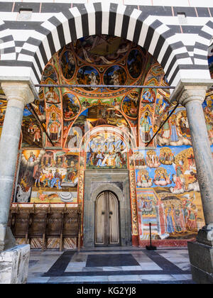 Fresko an der Außenwand der Hauptkirche, Rila Kloster, Bulgarien Stockfoto