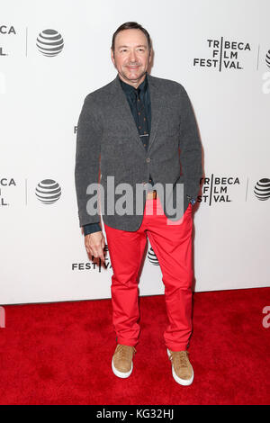 Kevin Spacey besucht die 'Elvis & Nixon 'Premiere im Tribeca Film Festival am 18. April 2016 in New York City. Stockfoto