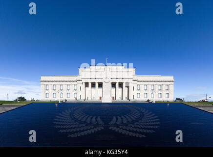 Auckland War Memorial Museum an einem klaren Tag, Auckland, London Stockfoto