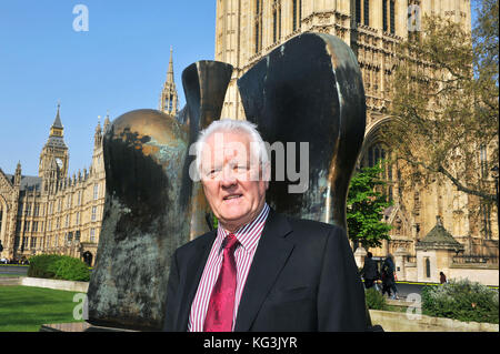 John Francis McFall, Baron McFall von Alcluith PC ist ein britischer Politiker, der derzeit als Erster Stellvertretender Sprecher des House of Lords dient. Stockfoto