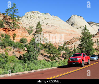 Eine Szene auf dem Zion - mt.carmel Highway wie gelangt man in den Zion National Park aus dem Osten Stockfoto