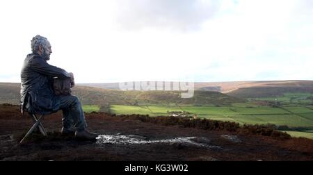 Sitzende Figur von Sean Henry vom 25. Oktober 2017 Stockfoto