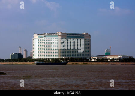 Die Neue sokha Phnom Penh Hotel und Residence ist eine der neuen und modernen Ergänzungen in Phnom Penh, Kambodscha. Stockfoto