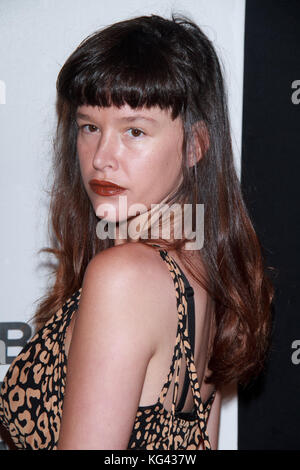 Paz de la Huerta besucht die Premiere von "God Bless Ozzy Osbourne" während des Tribeca Film Festivals 2011 im BMCC Tribeca PAC am 24. April 2011 in New York. Stockfoto