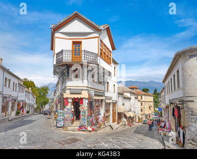 Altstadt in Gjirokaster, UNESCO-Weltkulturerbe, Albanien Stockfoto