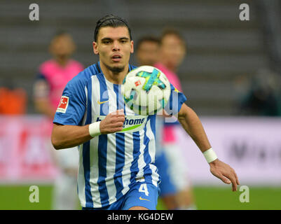 Berlin, Deutschland. 28. Oktober 2017. Karim REKIK (B), Fussball 1. Bundesliga, 10. Spieltag, Hertha BSC Berlin (B) - HSV Hamburg Hamburg (HH) 2:1, am 28.10.2017 in Berlin/Deutschland. Nutzung weltweit Credit: dpa/Alamy Live News Stockfoto