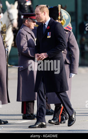 London, Großbritannien. 03 Nov, 2017 der Herzog von Cambridge nimmt an der Metropolitan Police Service, passing Parade, die staffelung von 182 neuen Rekruten aus der Met Police Academy in Hendon zu markieren. Credit: Raymond Tang/alamy leben Nachrichten Stockfoto