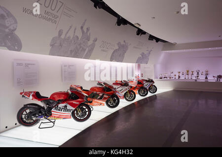 Motorräder Anzeige an die Ducati factory Museum, Bologna, Italien. Stockfoto