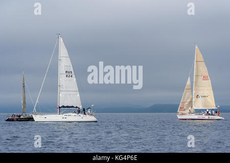 Regatta für Peter der Große Golf Cup - segelte Boat Race in Wladiwostok, Russland Stockfoto