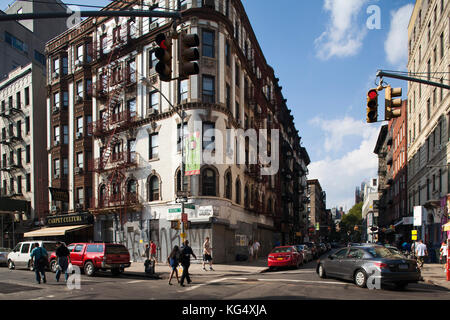 Broomer Straße Ecke mit Mulberry Street, Little Italy, Manhattan, New York, USA, Nordamerika Stockfoto