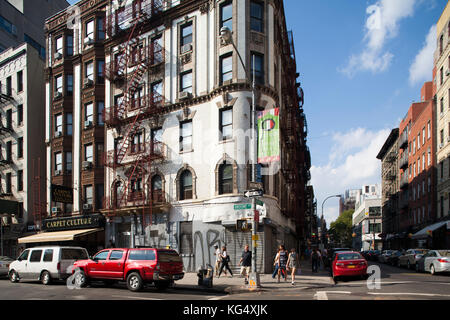 Broomer Straße Ecke mit Mulberry Street, Little Italy, Manhattan, New York, USA, Nordamerika Stockfoto