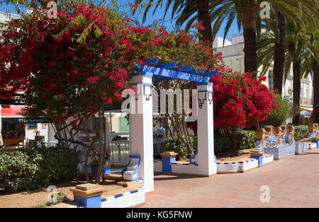 Ayamonte, Grenzstadt mit Portugal, Reisen, Grenze ist Rio Guadiana (Fluss), ca. 21000 Einwohner, Plaza de la Ribera Stockfoto