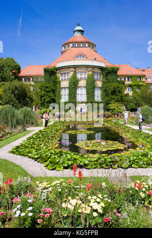 Botanischer Garten München-Nymphenburg (Botanischer Garten), ca. 16, 000 Pflanzen angebaut werden, Besucher Stockfoto