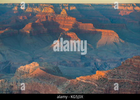 Sonnenuntergang über den South Rim des Grand Canyon, Arizona, USA Stockfoto