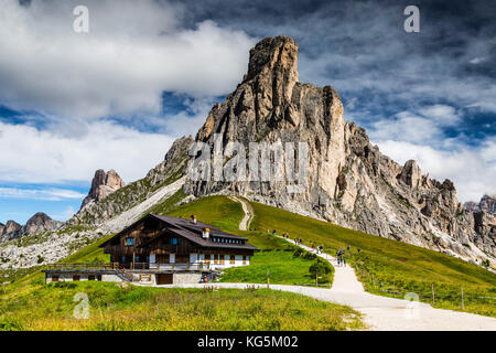 Europa, Italien, Alpen, Dolomiten, Berge, Venetien, Belluno, Giau Pass Stockfoto