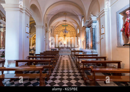 Kirche San Bartolomeo, Dorf Colonnata, Viertel Massa Carrara, Toskana, Italien Stockfoto