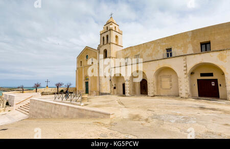 San Francesco Kirche von Vieste Dorf, Foggia Bezirk, Apulien, Italien Stockfoto