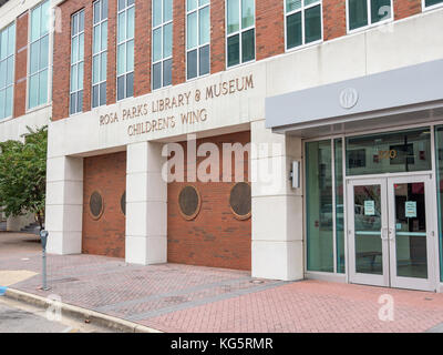 Äußere von Rosa Parks Bibliothek und Museum Kinder Flügel in der Innenstadt von Montgomery, Alabama USA. Stockfoto