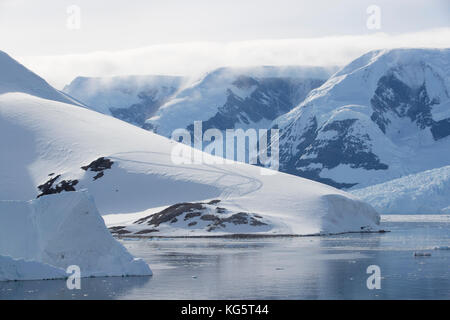 Blick auf Neko Harbour, Antarktische Halbinsel Stockfoto