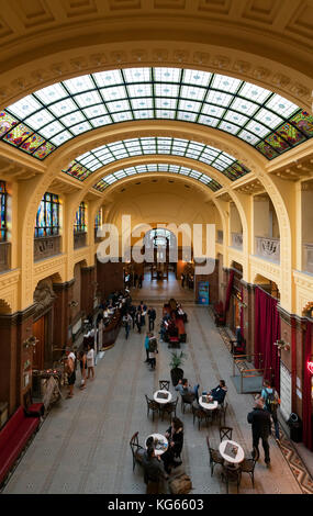 Innenraum des Gellert Bad in Budapest, Ungarn Stockfoto