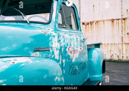 1950 Chevrolet pick up truck in Bicester Heritage Center. Oxfordshire, England Stockfoto