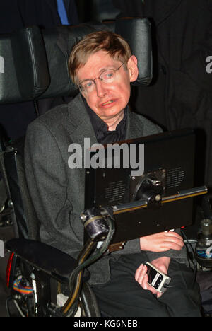 Professor Stephen Hawking Wissenschaftler, stirbt friedlich in seinem Haus in Cambridge 13. März England UK 2018. . Archiv bild London, 2004, UK, England Stockfoto