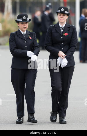 Polizei Rekruten auf Parade während der Metropolitan Police Service passing Out Parade, die staffelung von 182 neuen Rekruten aus der met der Polizei zu markieren Stockfoto