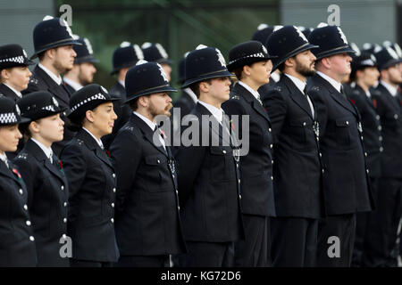 Polizei Rekruten auf Parade während der Metropolitan Police Service passing Out Parade, die staffelung von 182 neuen Rekruten aus der met der Polizei zu markieren Stockfoto