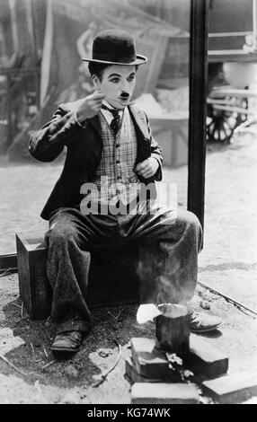 Stummfilm-Comic Charlie Chaplin (1889-1913) im Klassiker 'The Circus', der im Januar 1928 erschien. (Foto c1926) Stockfoto