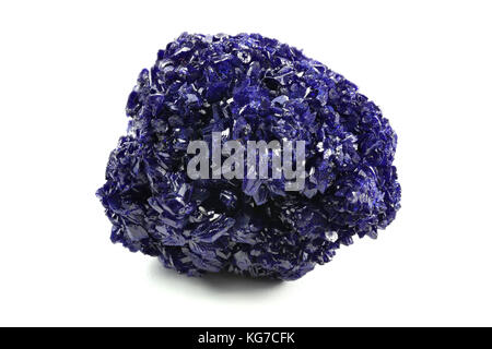 Azurit in Sibirien/Russland auf weißem Hintergrund gefunden Stockfoto