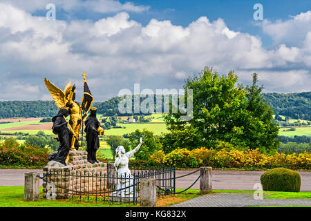 Domremy-la-Pucelle (Frankreich, Lothringen): Geburtsort von Joan d'Arc; Gedenkstätte und Kirche Stockfoto