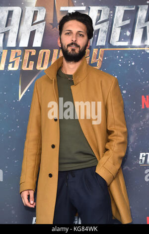 Shazad Latif besuchte eine Star Trek: Discovery Fan-Vorführung im Millbank Tower in London. Stockfoto