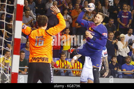 Kamil Syprzak, 4. Oktober 2017, Palau Blaugrana, Barcelona, Spanien; EHF Herren Champions League Gruppenphase, Handball. FC Barcelona Lassa / CRO HC Prvo Plinarski Drustvo Stockfoto