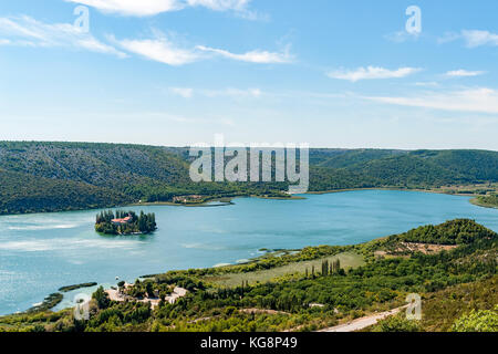 Insel Visovac Kloster in Nationalpark Krka - Dalmatien, Kroatien Stockfoto