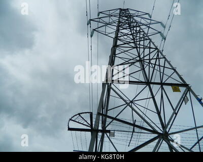 Eine Nahaufnahme Blick auf elektrischen Leitungen. Stockfoto
