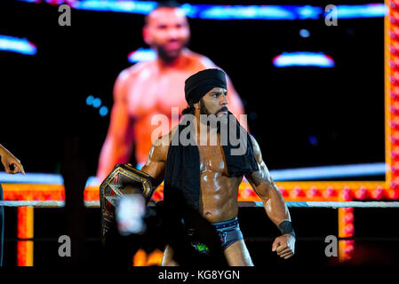 BARCELONA-NOV 4: The Wrestler Jinder Mahal in Aktion bei WWE Live auf der Palau Sant Jordi am 4. November 2017 in Barcelona, Spanien. Stockfoto