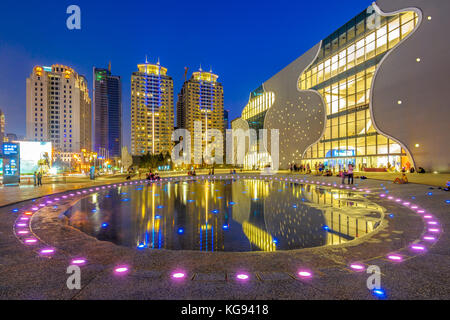 Nachtansicht der Nationalen Taichung Theater Stockfoto