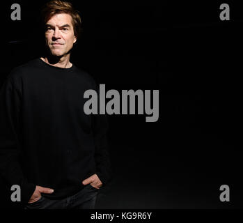 Chemnitz, Deutschland. November 2017. Sänger Andreas Frege ('Campino') von der Band die Toten Hosen, fotografiert vor dem Start ihrer 'Laune der Natour' Deutschland-Tour in Chemnitz am 5. November 2017. Quelle: Gregor Fischer/dpa/Alamy Live News Stockfoto