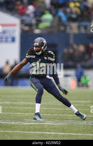 Washington, USA. 5 Nov, 2017. Seattle Seahawks cornerback Richard Sherman (25) Während ein Spiel zwischen den Washington Redskins und die Seattle Seahawks an CenturyLink Feld in Seattle, WA am 5. November 2017. Credit: Cal Sport Media/Alamy leben Nachrichten Stockfoto