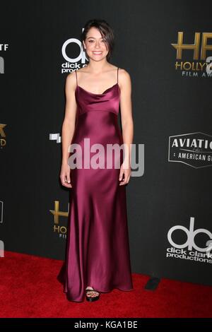 Beverly Hills, Kalifornien, USA. November 2017. Tatiana Maslany bei der Ankunft für die 21. Jährlichen Hollywood Film Awards, das Beverly Hilton Hotel, Beverly Hills, CA 5. November 2017. Quelle: Priscilla Grant/Everett Collection/Alamy Live News Stockfoto