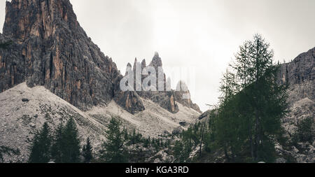 Forcella Formin bei Croda da Lago. Cortina D'Ampezzo, Dolomiten, Italien Stockfoto