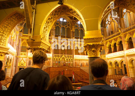 Budapest - 17. September 2017: Im Innenraum der ungarischen Parlament, auch als Parlament von Budapest in dieser Stadt, Stockfoto