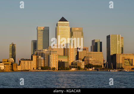 Canary Wharf, London, Großbritannien. HSBC, Nr. 1 Canada Square, Citi und Credit Suisse Geschäftsstelle Gebäude Alle sichtbar. Stockfoto